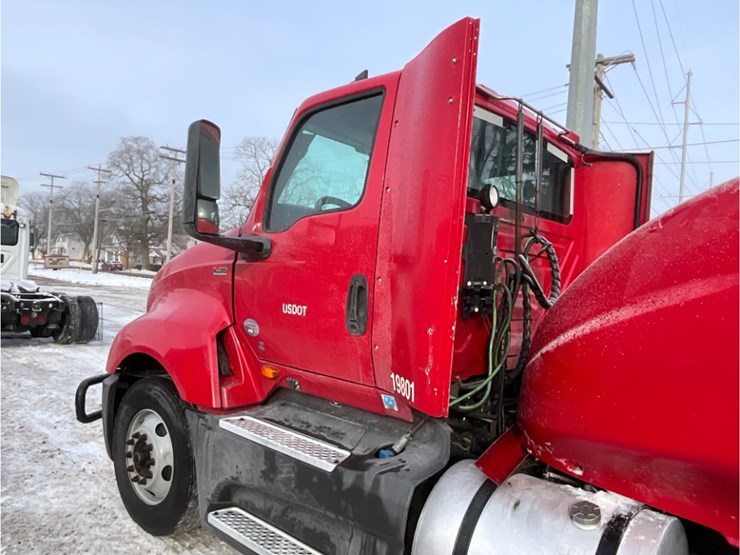 2019-international-lt-image-12