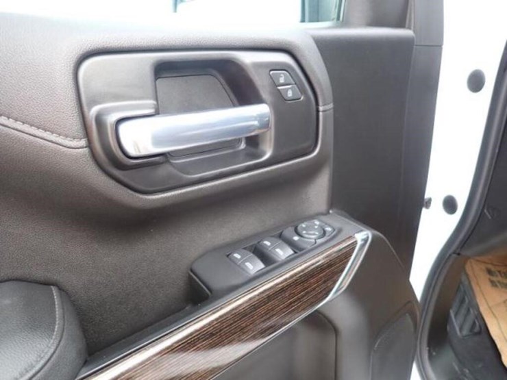 gmc-sierra-1500-sle-image-33