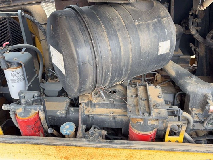 2002-komatsu-d65ex-image-25