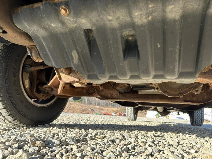 2015-chevrolet-silverado-2500hd-image-89