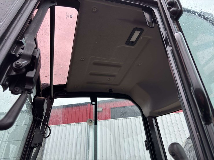 2023-caterpillar-303-image-36