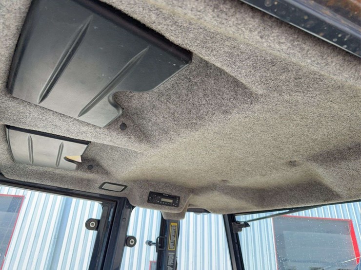 2012-deere-310k-image-44