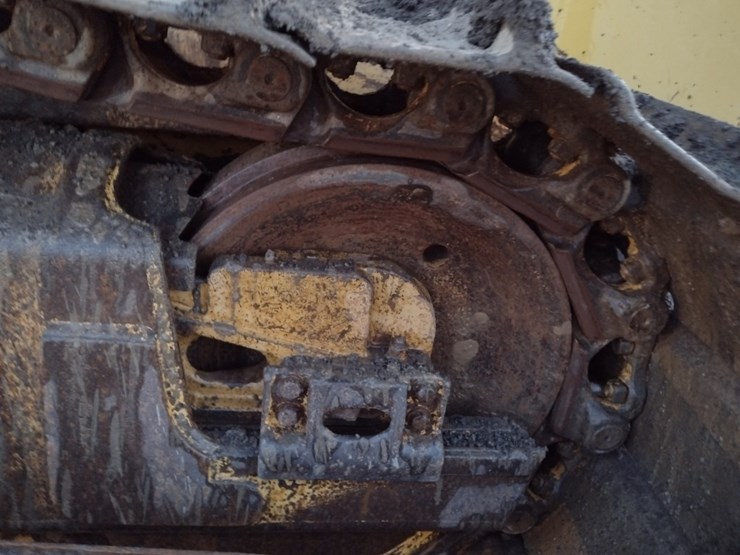 komatsu-d65ex-15-image-34