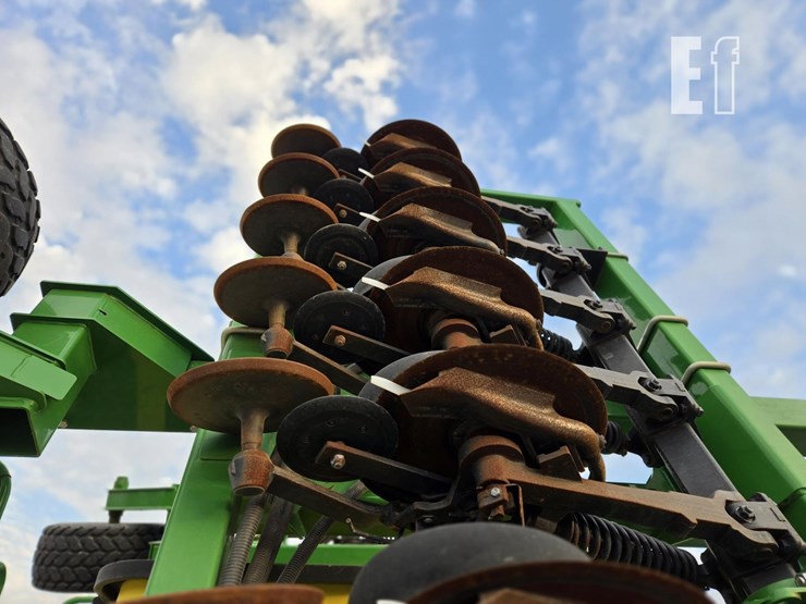 john-deere-1990ccs-image-21