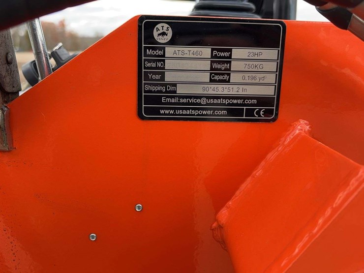 landhero-mini-stand-on-skid-loader-image-15