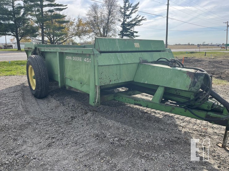 john-deere-450-image-23