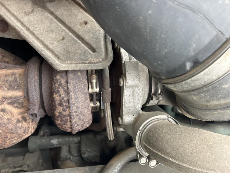 #1042-•-2000-volvo-quad-axle-dump-truck-image-39