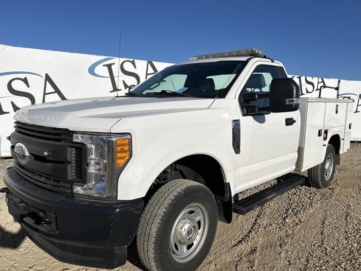 2017-ford-f250-image-1