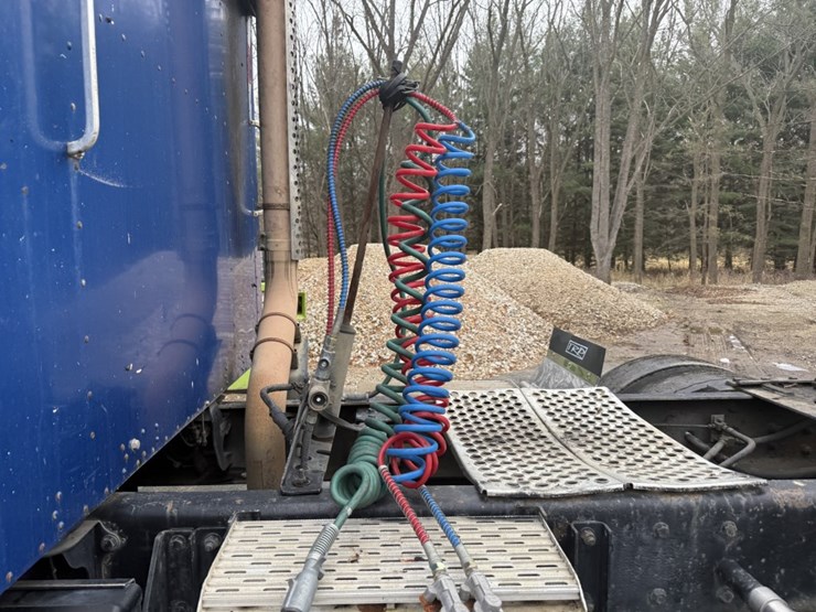 2003-kenworth-t800-image-35