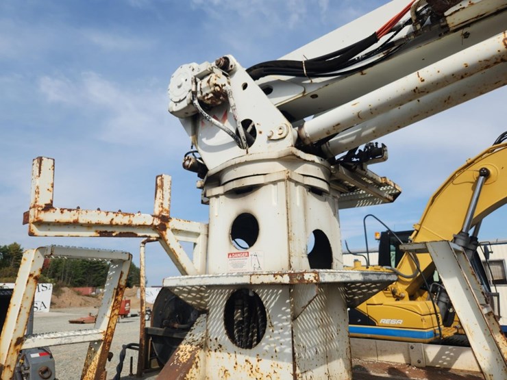 international-durastar-4300-image-23