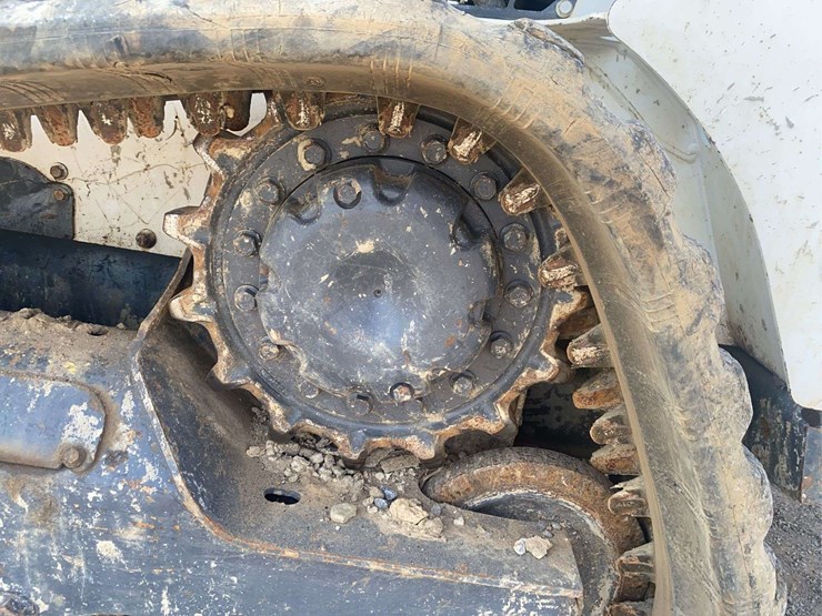 bobcat-t590-image-7