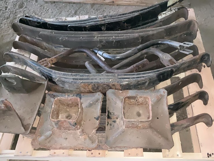 #542-•-leaf-springs-image-6