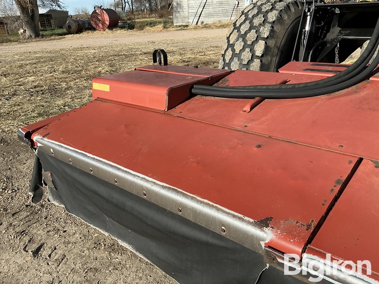 hesston-9260-image-11