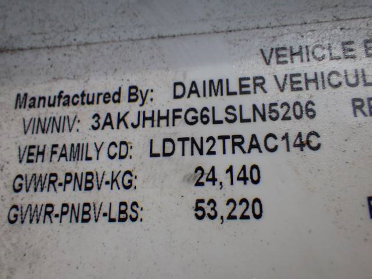 freightliner-cascadia-126-image-24