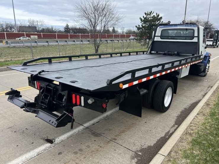 international-durastar-4300-image-5