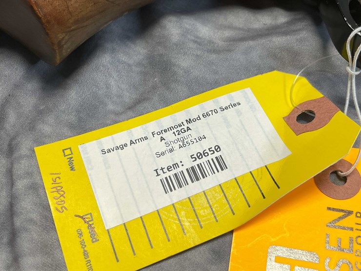 #2341-•-savage-arms-6070-foremost-12-ga.-pump-action-shotgun,-sn:-a655104-image-24