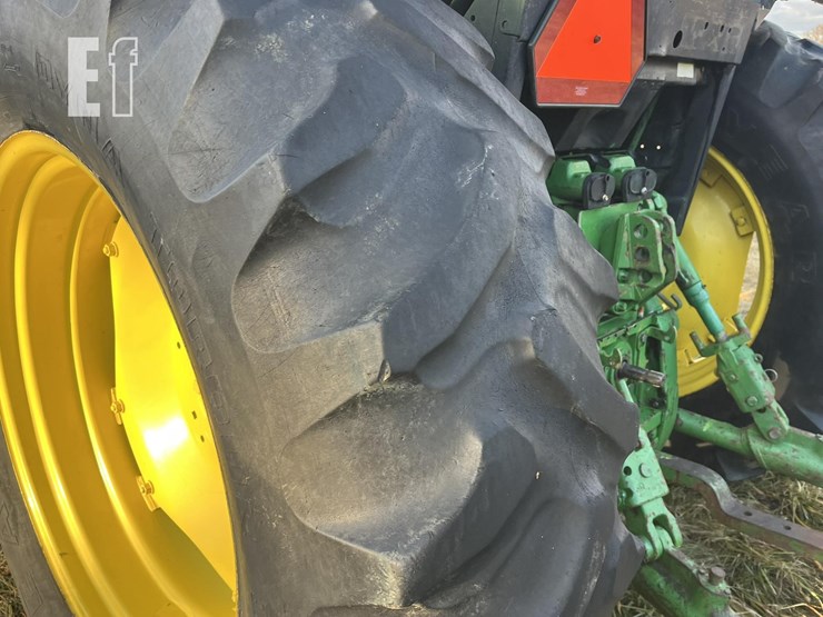 john-deere-3155-image-7