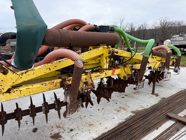 #1152-•-25'-aerway-with-fold-up-wings-(north-freedom,-wi)-image-15