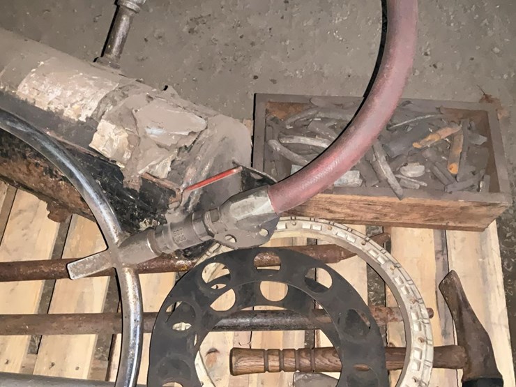 #549-•-tool-lot-image-5