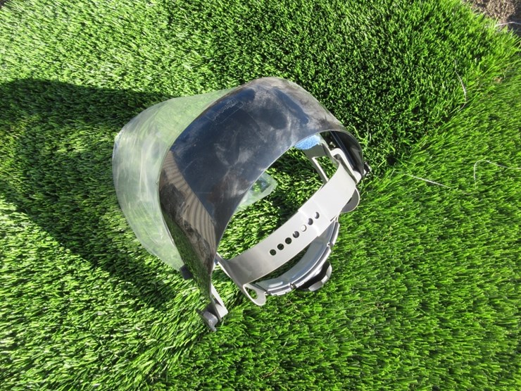 new-unused-5-piece-bullard-face-shields-image-3