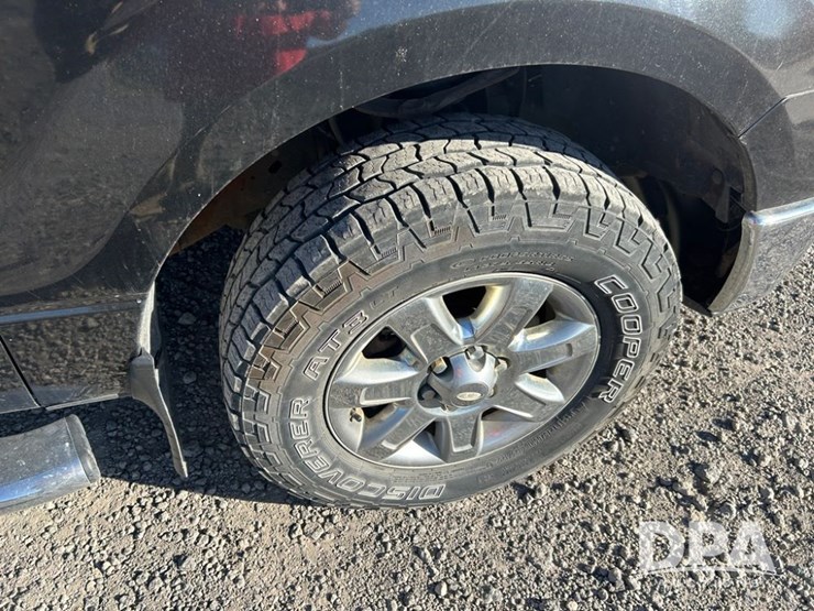 ford-f150-xlt-image-18