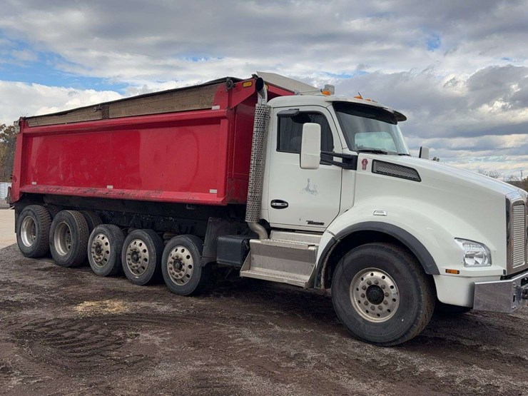 2016-kenworth-t880-image-2