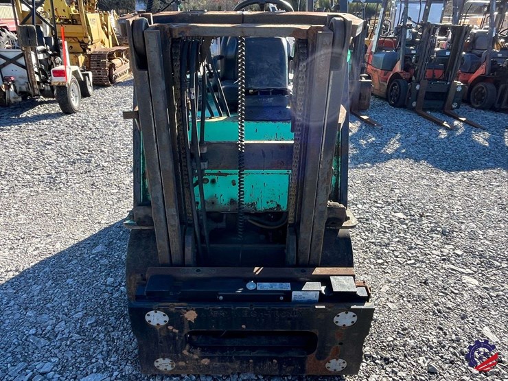 mitsubishi-fgc25k-image-15