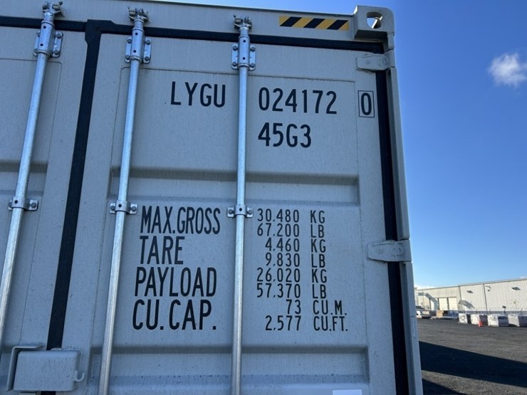 2025-40'-high-cube-shipping-container-image-11