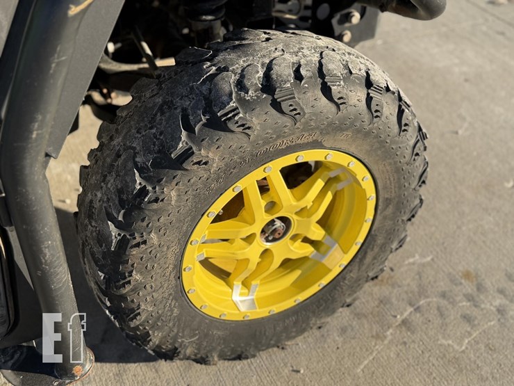 2019-john-deere-gator-xuv-835r-image-4