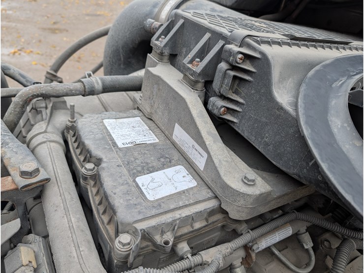 freightliner-cascadia-125-image-20