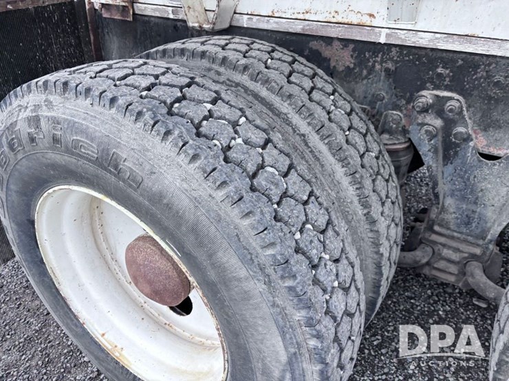 1995-kenworth-t800-image-47