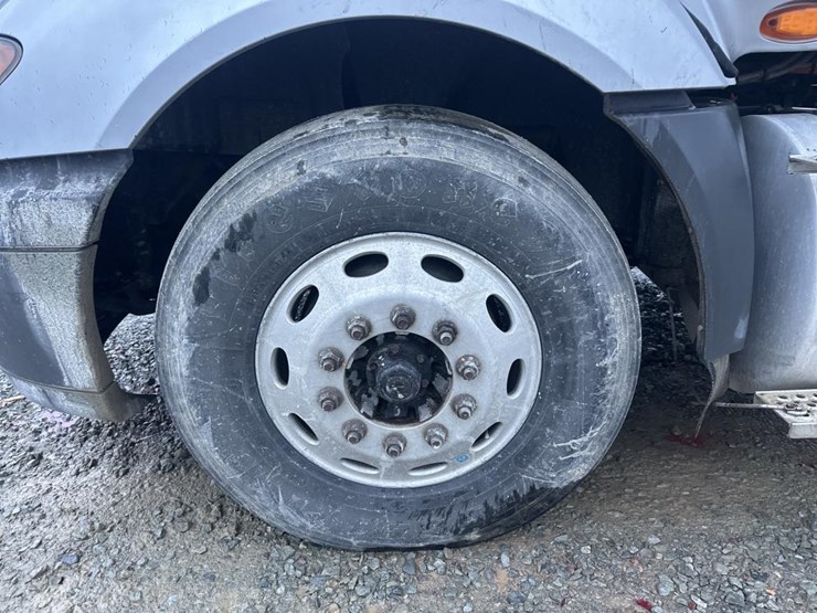 2014-international-prostar-image-64