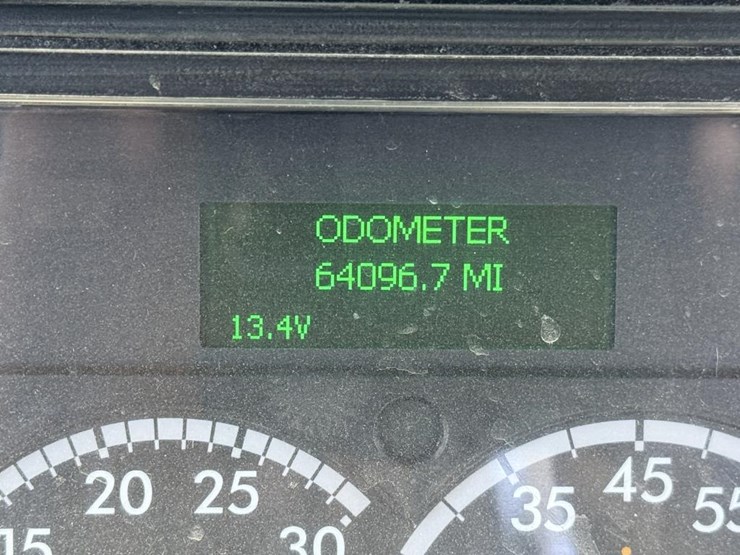 2007-freightliner-columbia-120-image-67