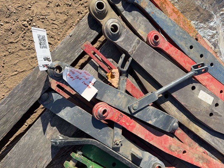 pallet-of-3pt-sway-arms-image-3