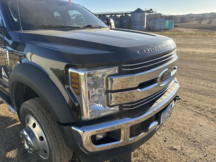 2018-ford-f450-image-14