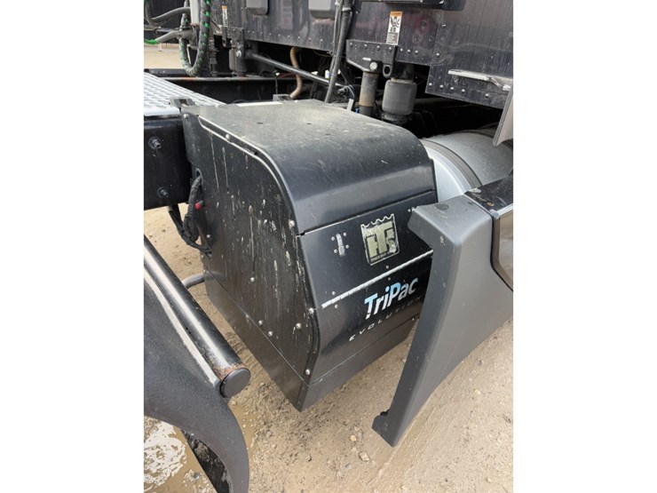 kenworth-t680-image-18