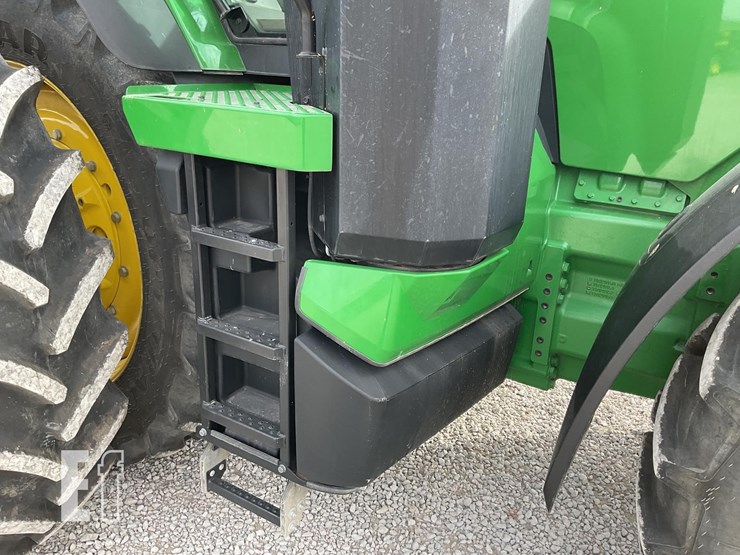 john-deere-8r-250-image-17