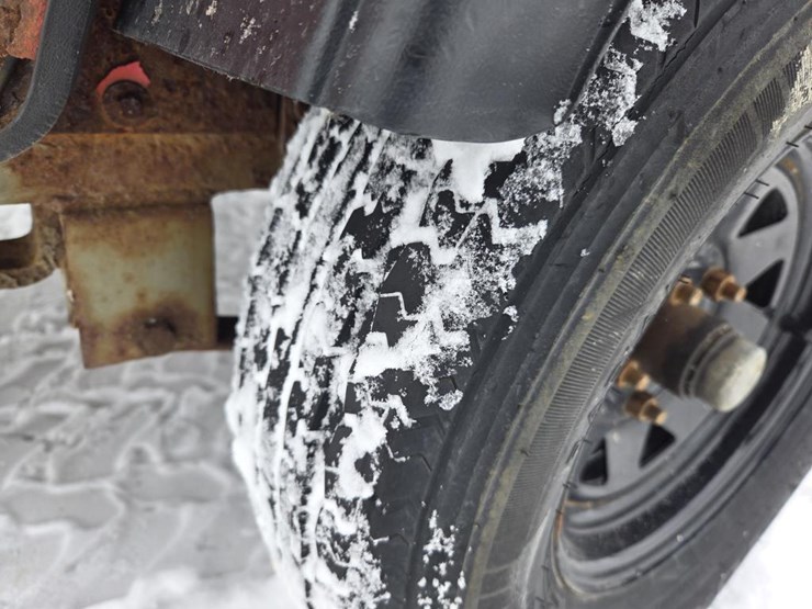 2008-wacker-neuson-e1100-image-32