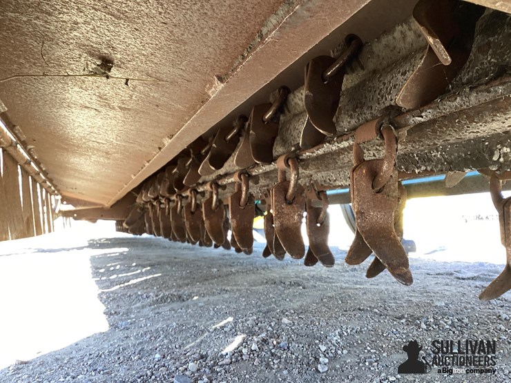 john-deere-120-image-13