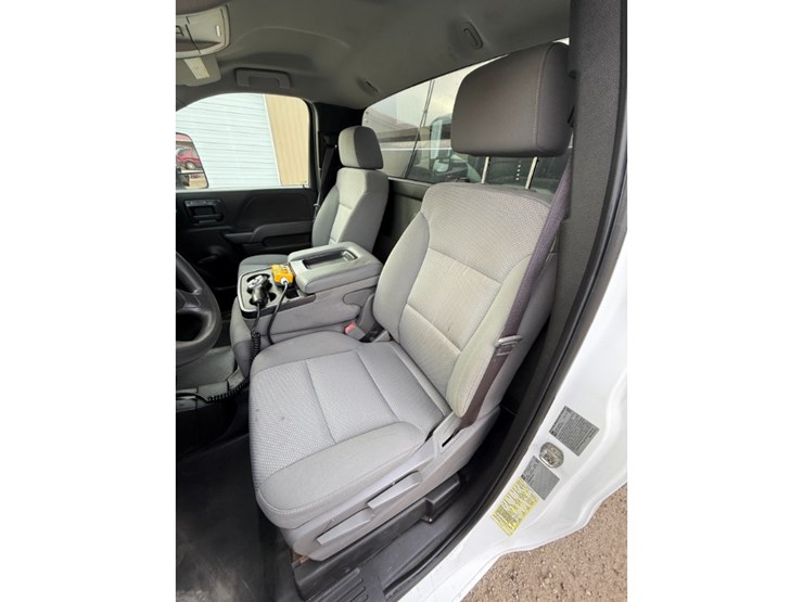 chevrolet-silverado-3500-image-14