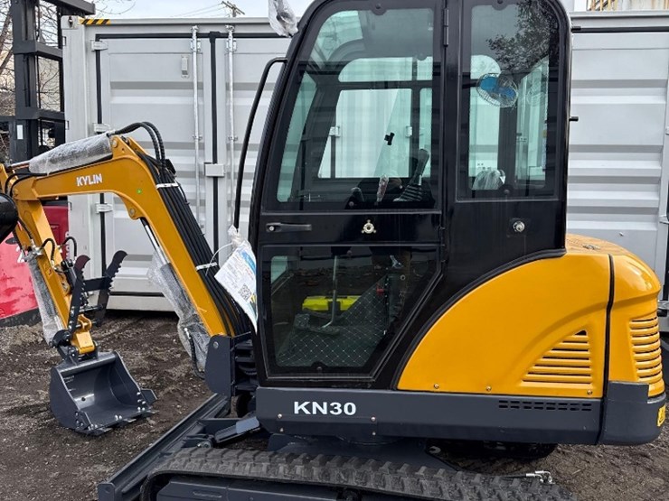 new-kylin-kn30-mini-excavator-image-2