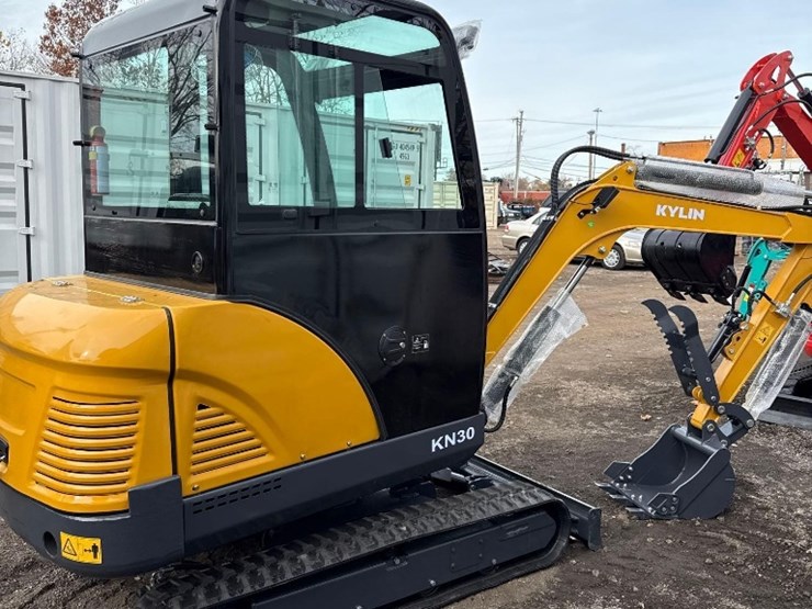 new-kylin-kn30-mini-excavator-image-5