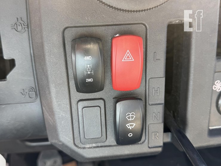 john-deere-gator-xuv-835m-image-20