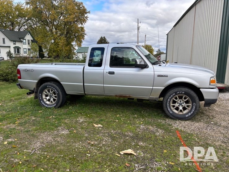 2010-ford-ranger-image-3