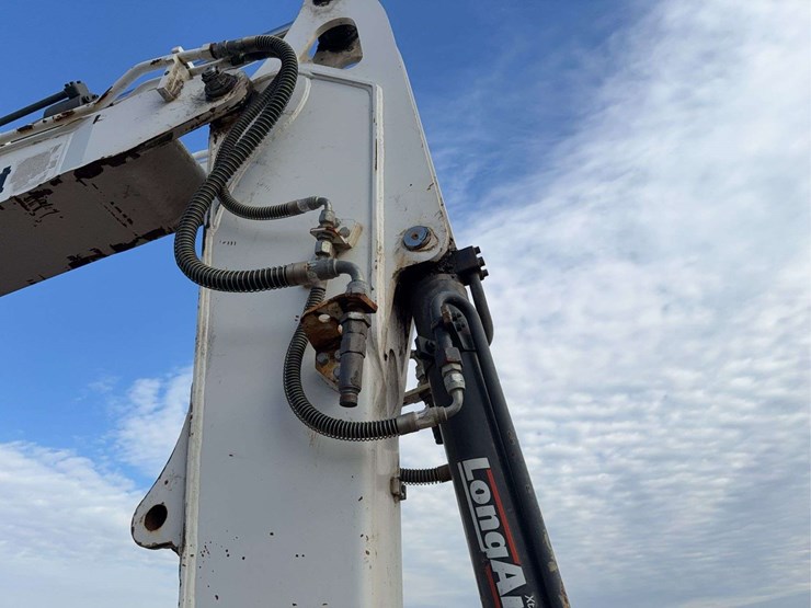 2016-bobcat-e85-image-47