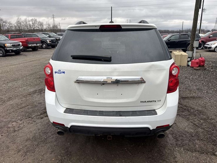 2015-chevrolet-equinox-image-4