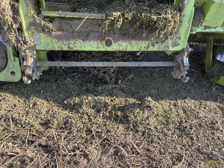 2011-claas-905-pickup-header-image-5