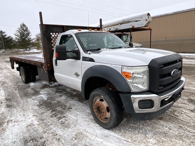 ford-f550-image-3