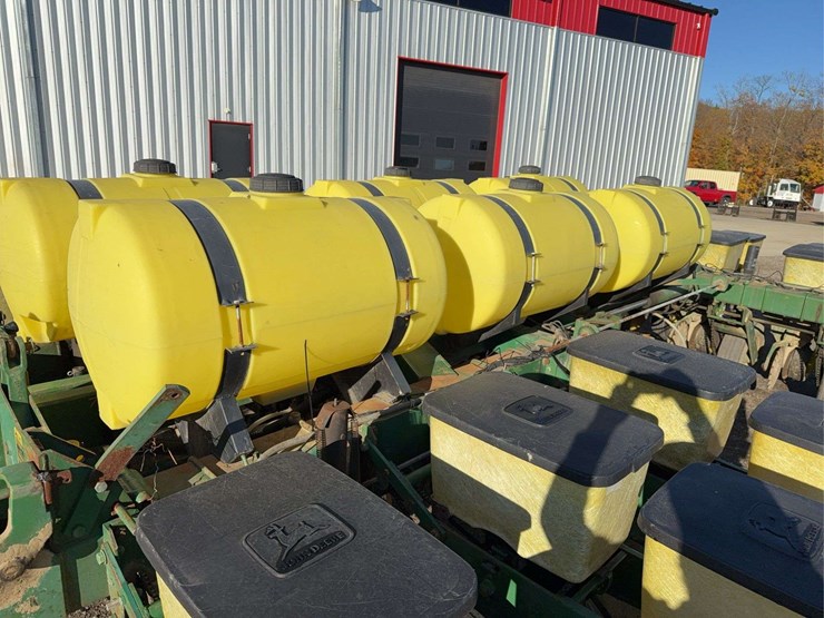 john-deere-7000-image-13