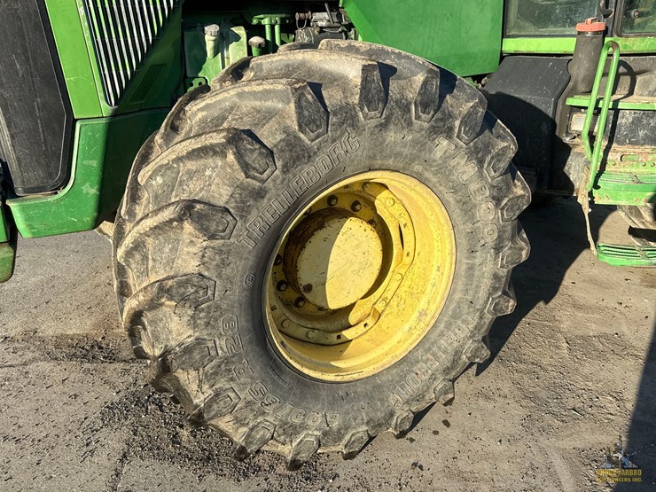 john-deere-8400-image-9